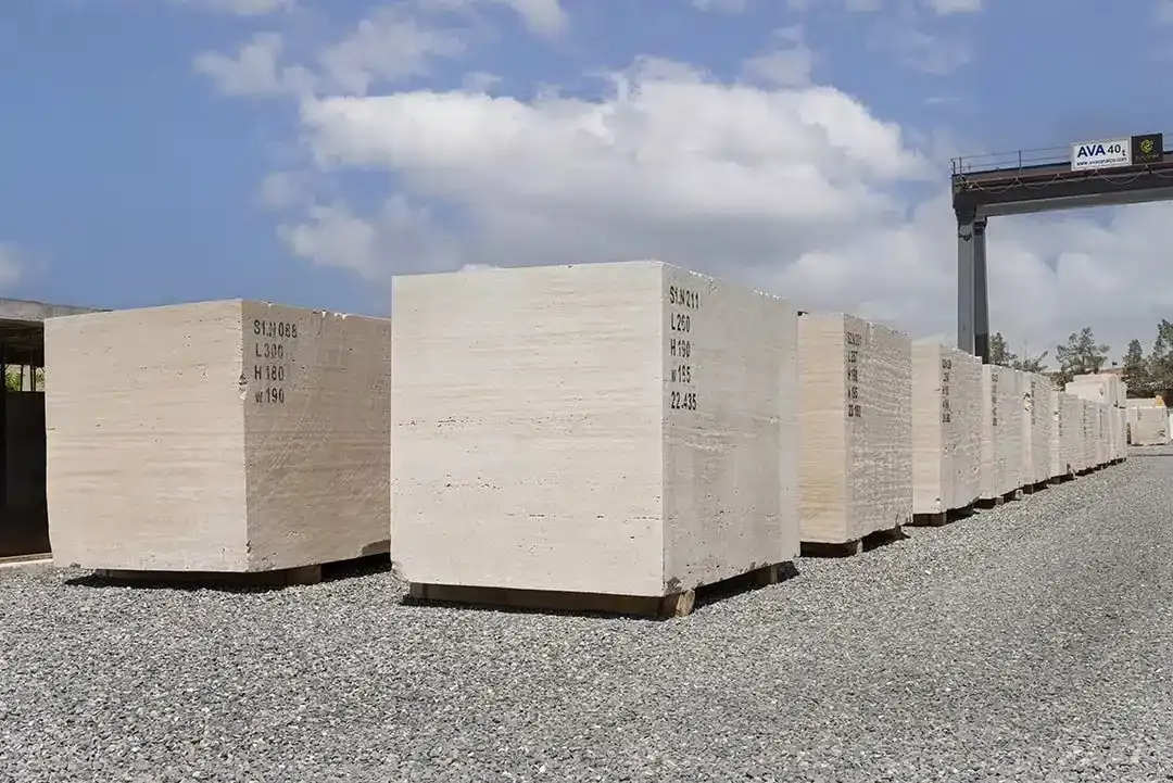 Ramsheh Cream Travertine Block